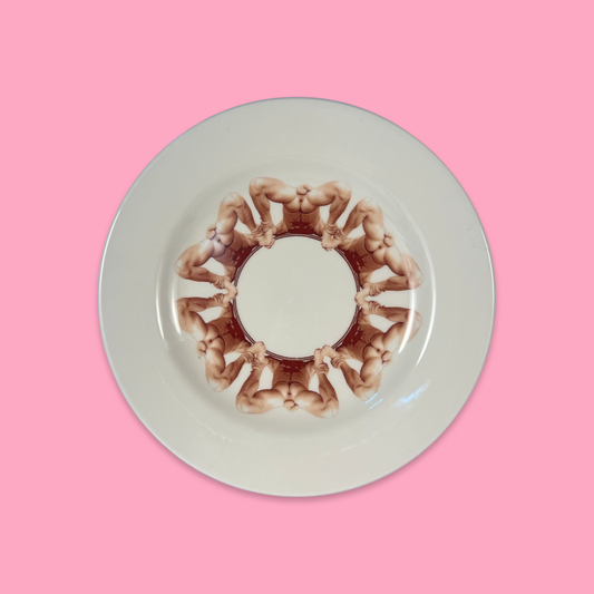 Stamen Circum bread plate
